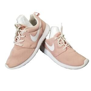 Nike Shoes Pink Size 7 Roshe One Pink Womens sneakers